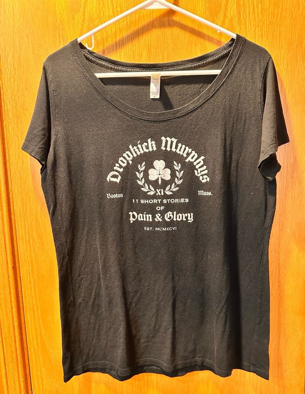 DropKick Murphys 11 short stories pain & glory Organic 70% Bamboo 30% cotton 2XL